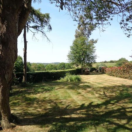 Idyllic Log Cabin Near Stratford Upon Avon Exterior photo
